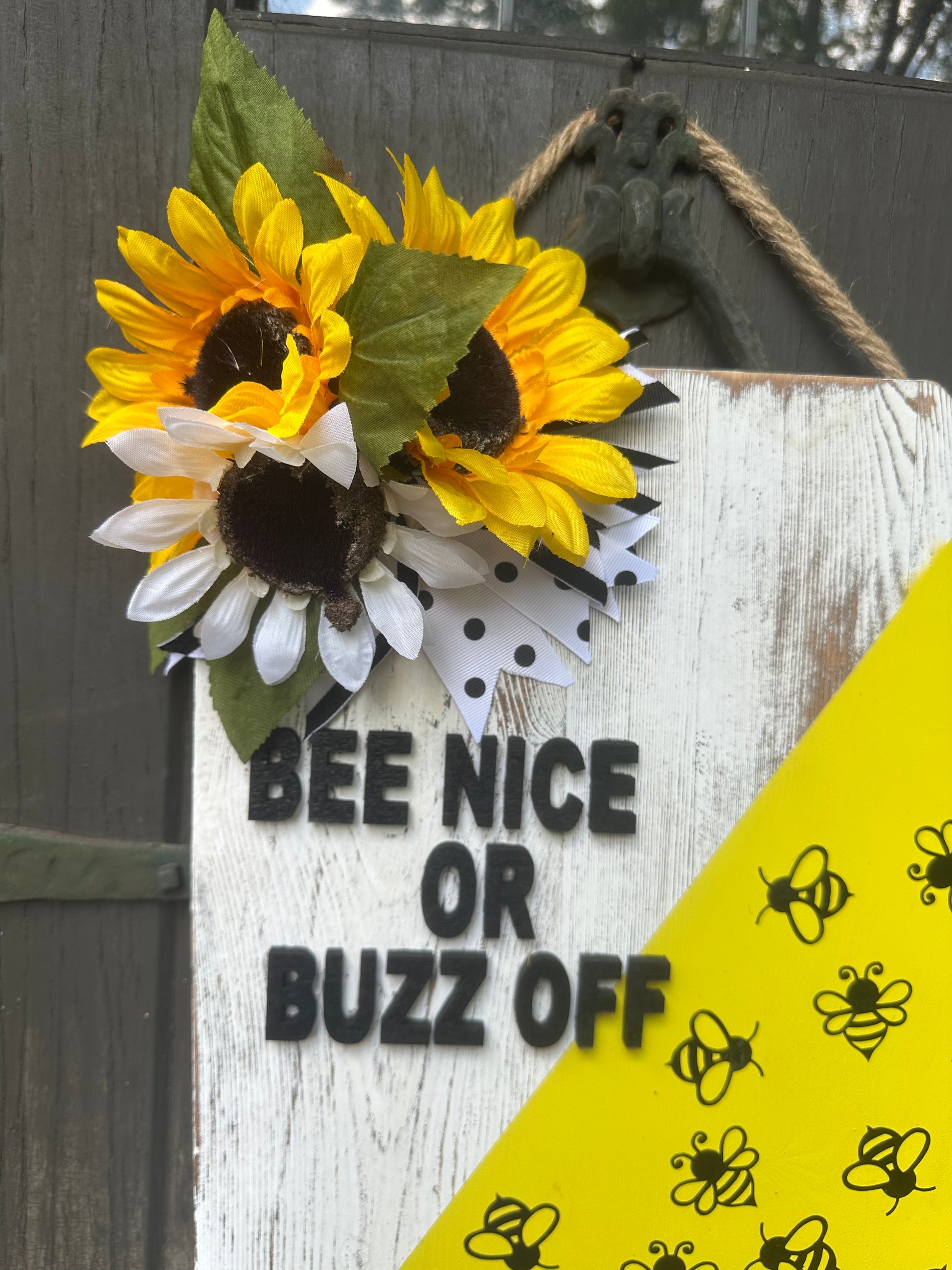 Bee nice whitewash large plaque